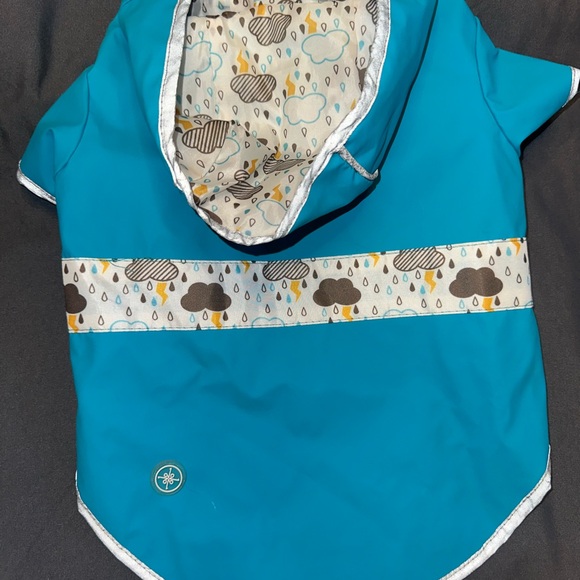 Pet rain jacked with hood - Picture 8 of 13